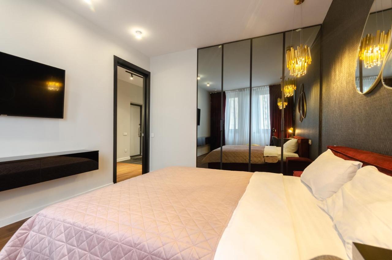 Petrovdom Apartments 09-102 In Rc New York Concept House, 74 Antonovycha Street เคียฟ ภายนอก รูปภาพ
