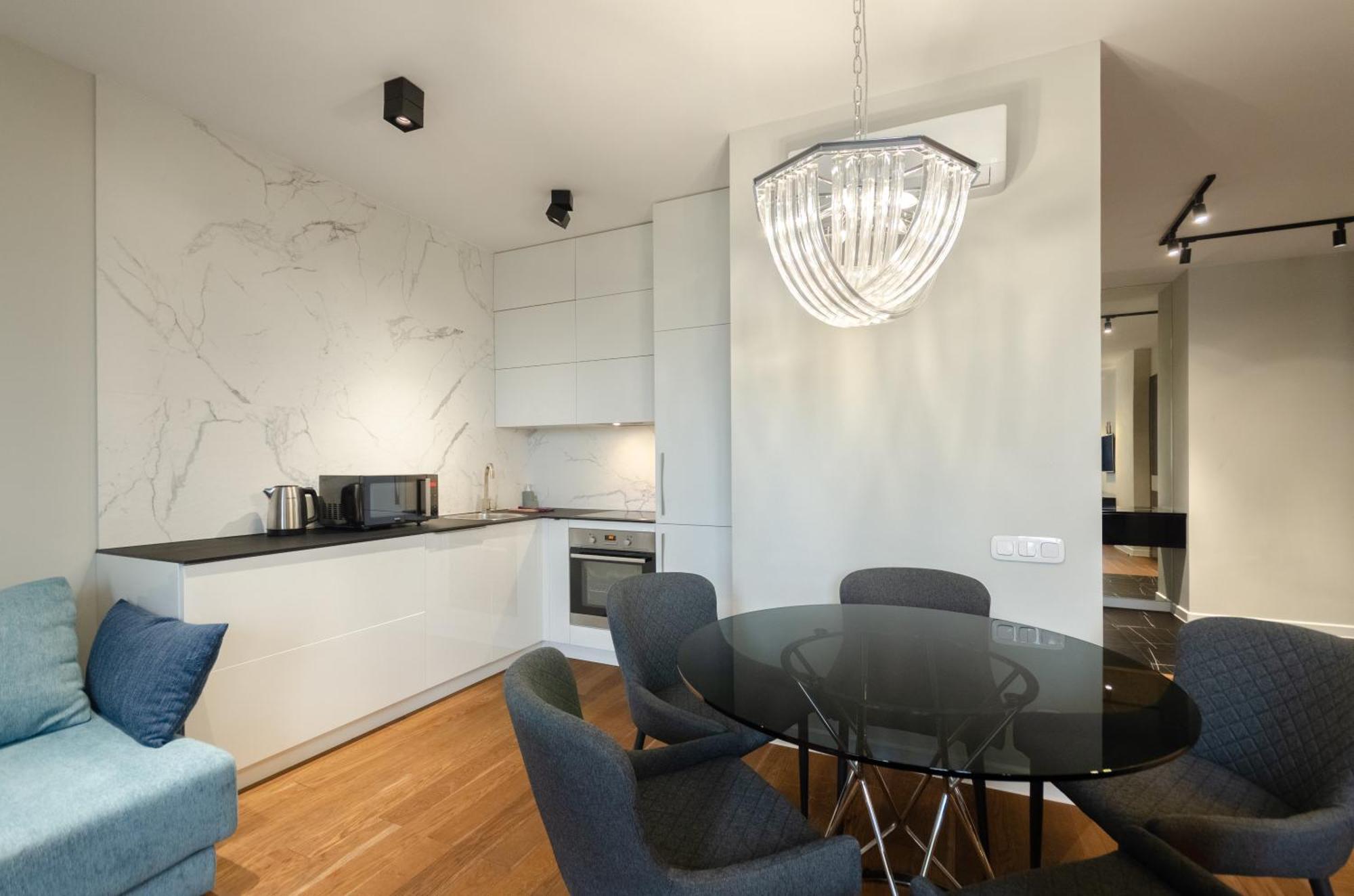 Petrovdom Apartments 09-102 In Rc New York Concept House, 74 Antonovycha Street เคียฟ ภายนอก รูปภาพ